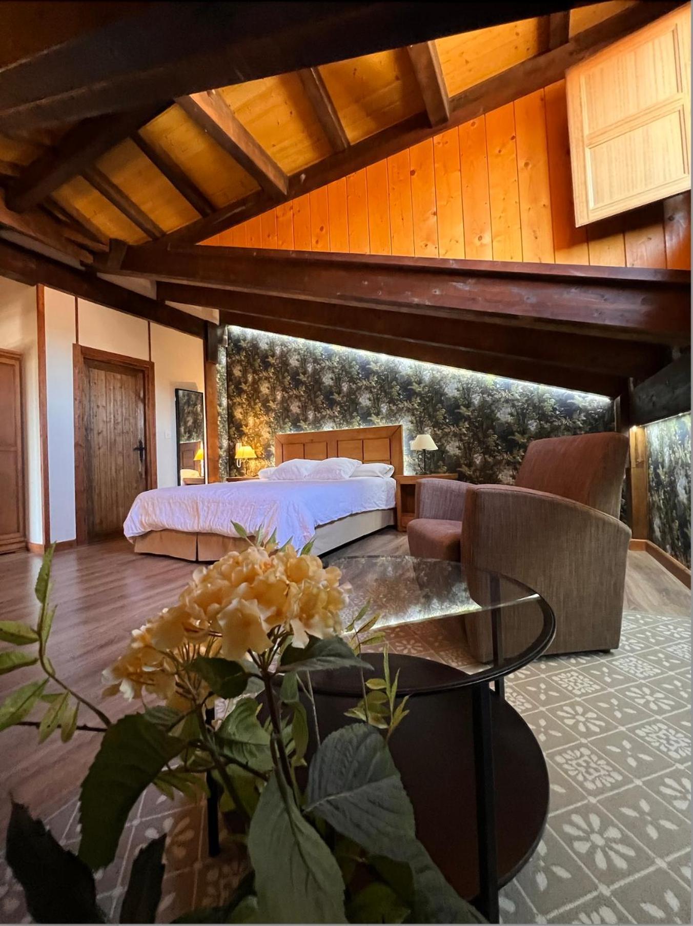 Hotel Rural Restaurante Las Baronas Santa Cruz de la Salceda Εξωτερικό φωτογραφία